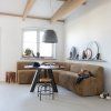 378032 WH 378033 WH 378036 WH 02 SF Mojo base eetbank wollig honinggeel Rhonda vierkant
