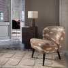 375690 CG 375039 W 801398 N 801273 B 01 SF FA Sara fauteuil Crumble nachtkastje Loaf tafellamp Bricks vloerkleed VIERKANT