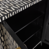 373948 Z 02 VS WE Menne opbergkast bone inlay zwart wit detail