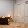 800890 M 378670 14 800894 M 455007 18 800772 B 01 SF BP Organize kast Statement fauteuil Coaster vloerkleed Tafellamp Amazing VIERKANT